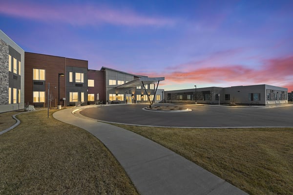 The-Lodge-at-Greeley_Exterior-Entrance-1